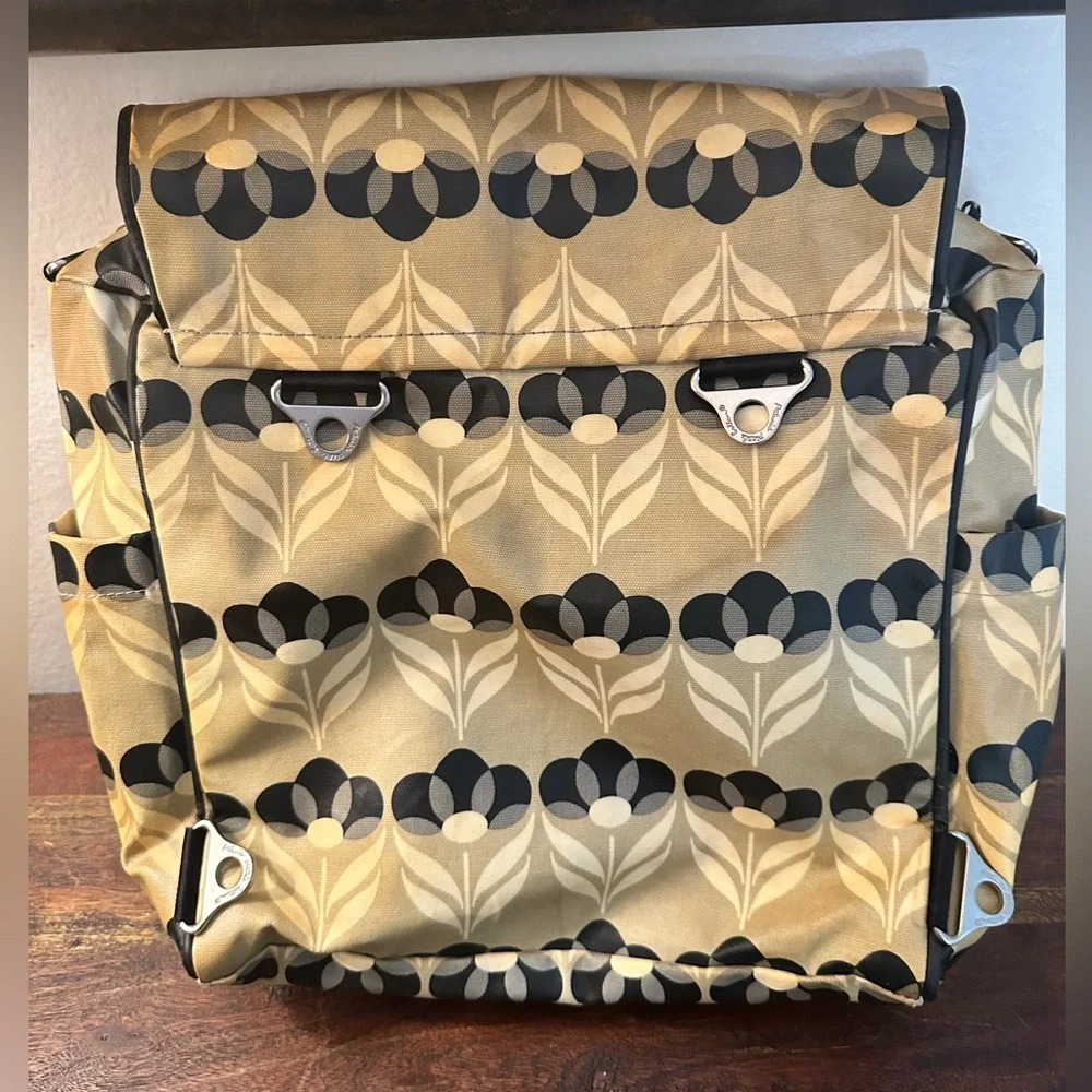 Petunia‎ Pickle Bottom Diaper Bags Petunia Pickle Bottom